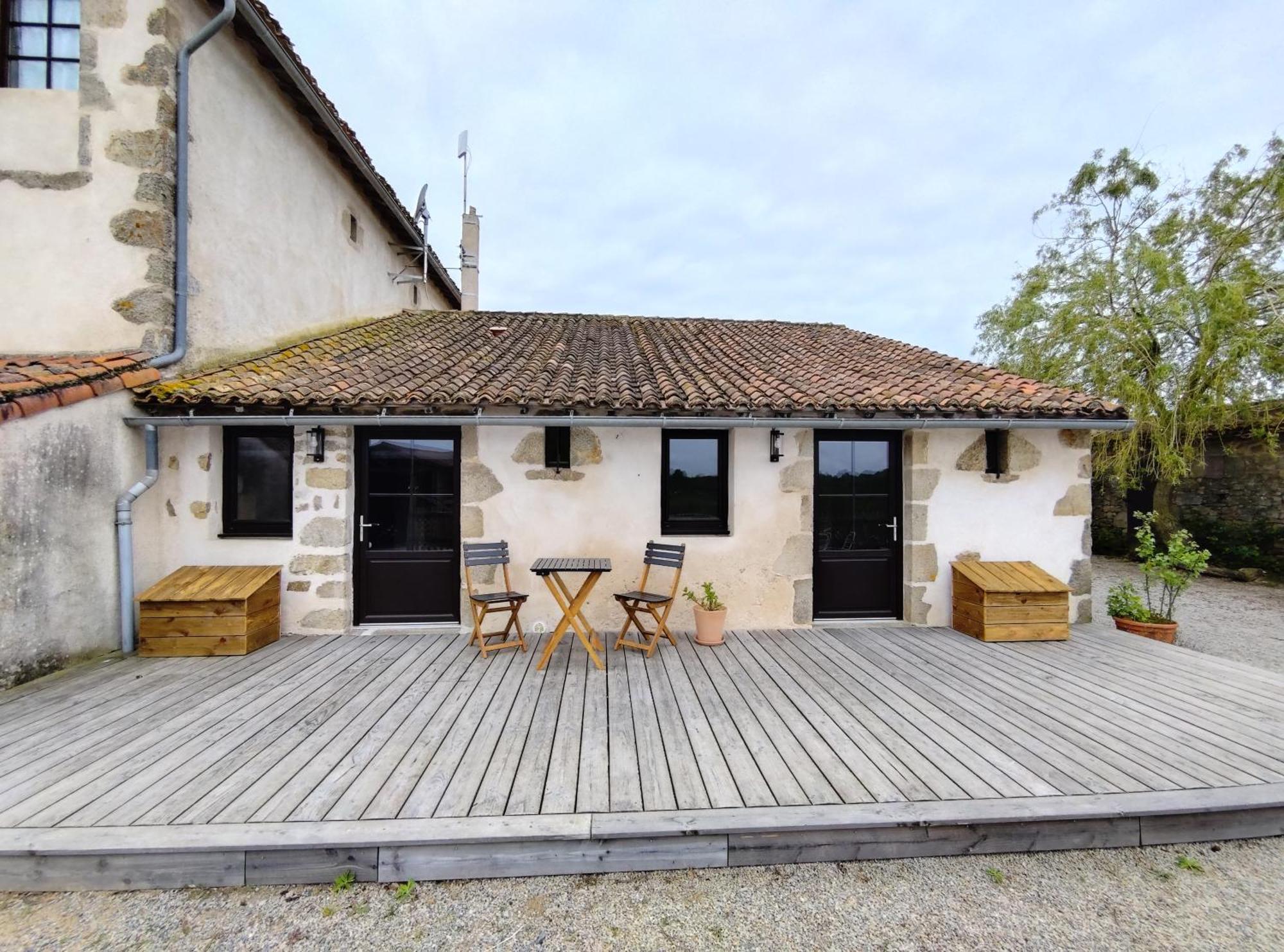 Le Moulin Du Fresne, Chambres D'Hotes Gourgé Eksteriør billede
